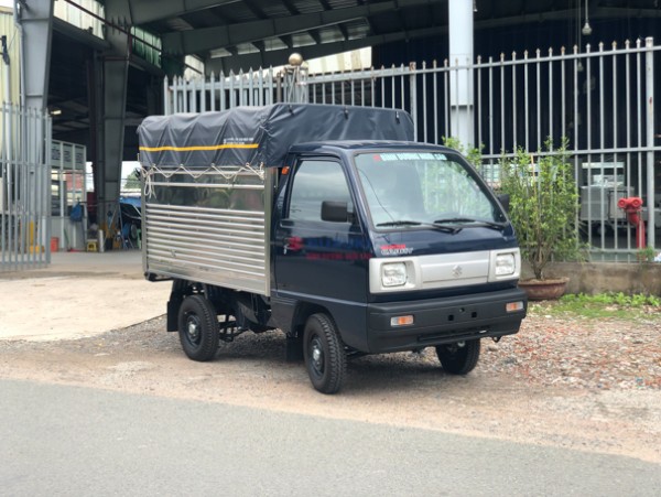 Suzuki Carry Truck thùng mui bạt giá siêu mềm dành cho người Việt