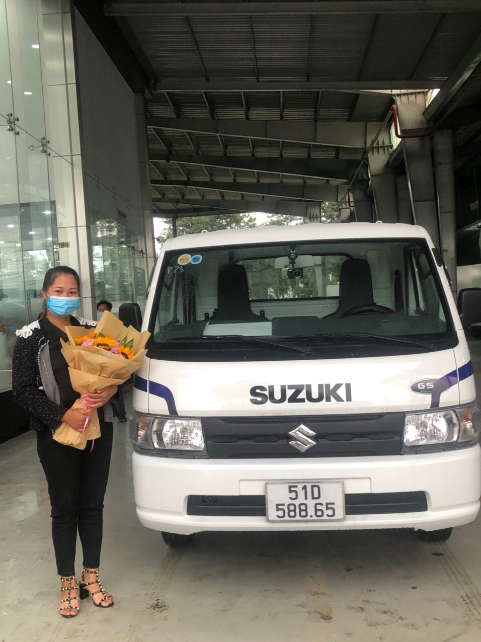 Vô tư vận chuyển cùng Suzuki Carry Pro