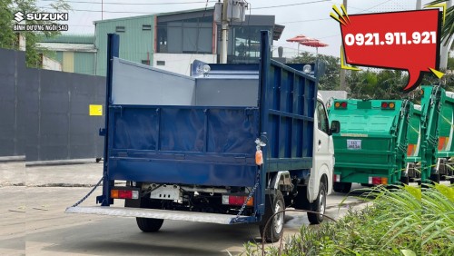 Suzuki Carry Pro Ben chở rác