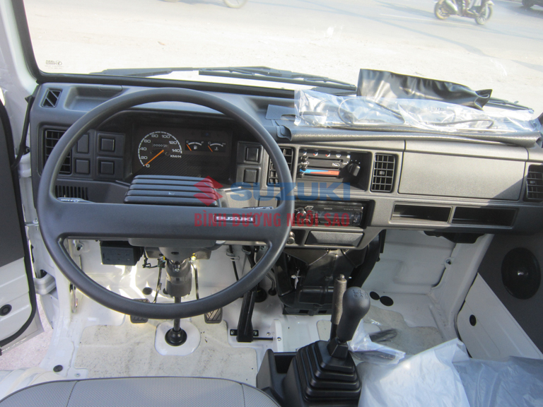 đánh giá xe suzuki blind van