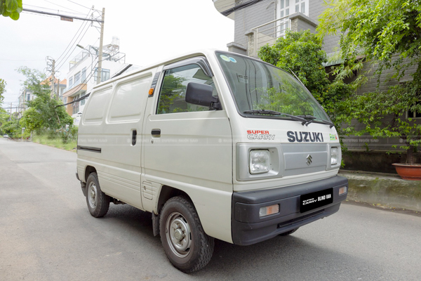 Suzuki Van