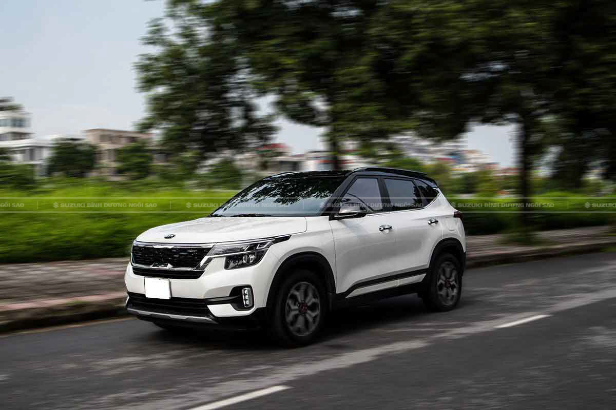 so sánh kia seltos và suzuki xl7/g/12v_chzqj