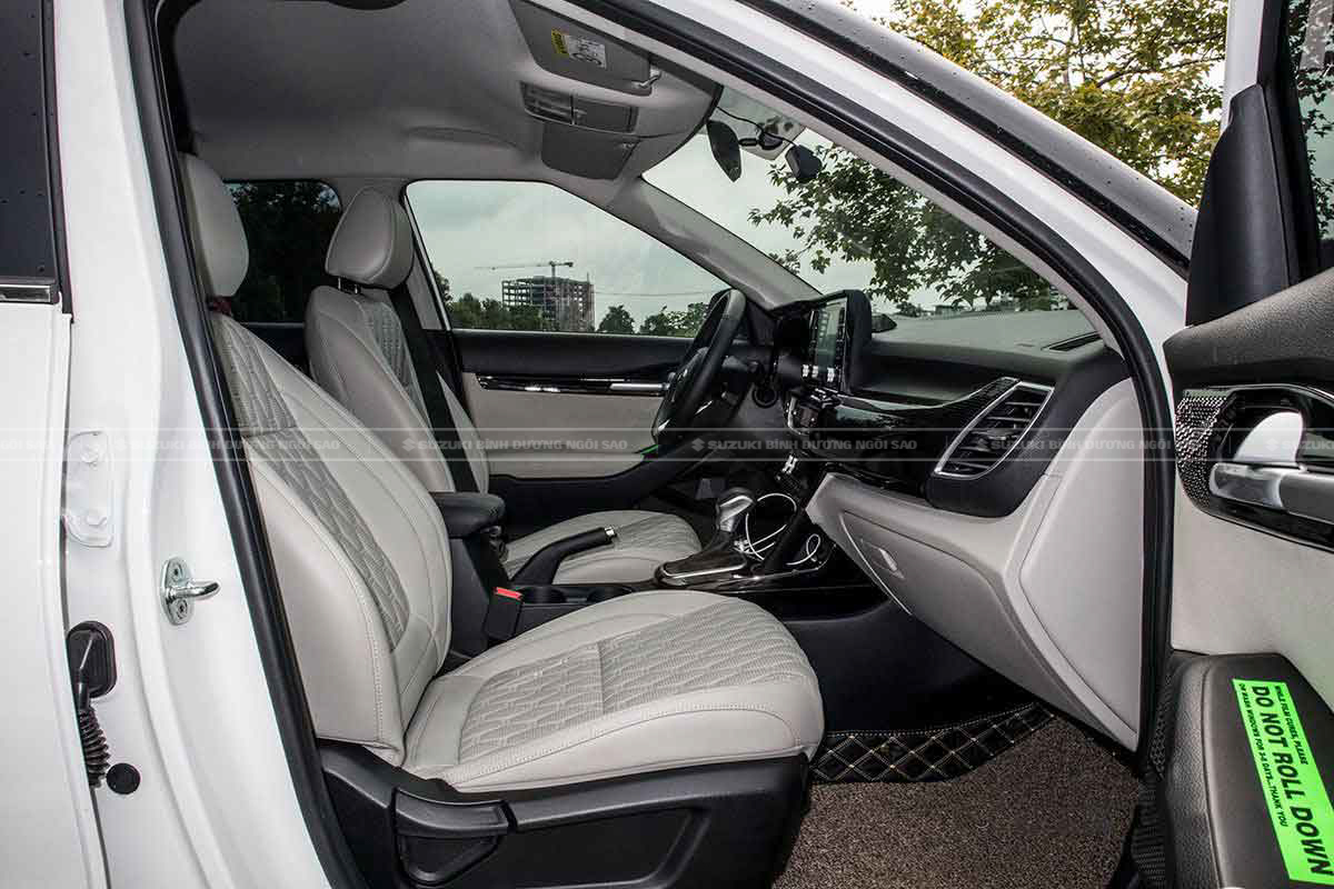 so sánh kia seltos và suzuki xl7/g/12v_chzqj