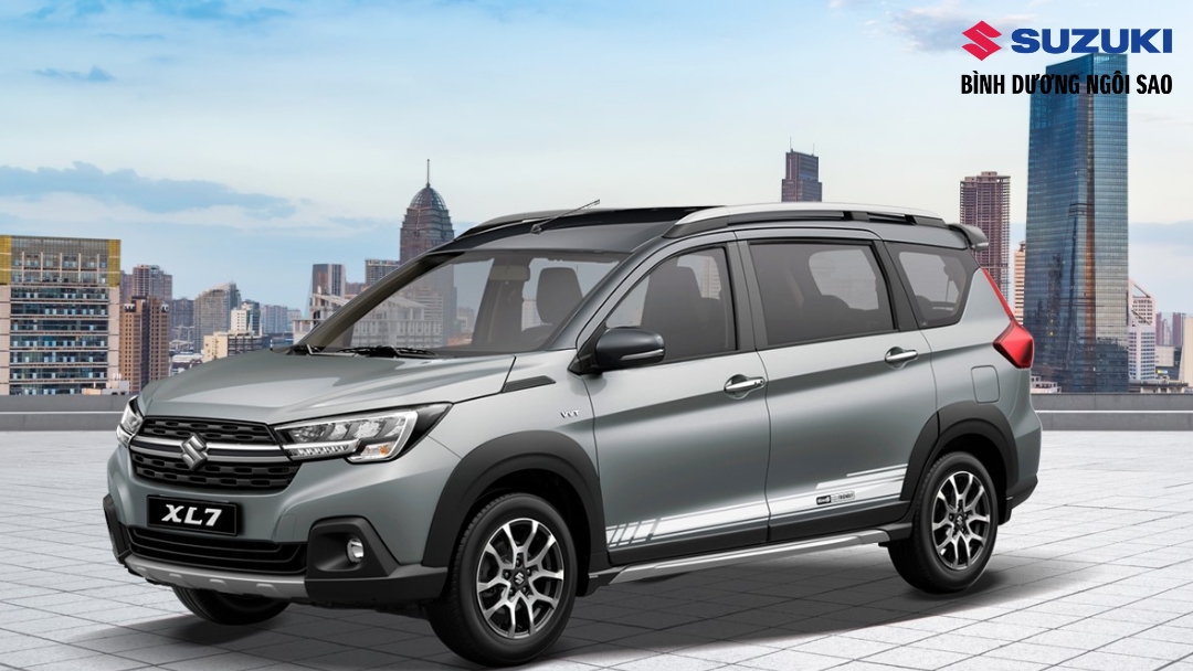 mua-xe-suzuki-xl7-mau-xam-giao-xe-ngay