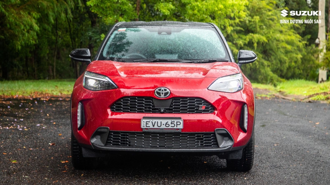 so-sanh-suzuki-xl7-hybrid-va-toyota-yaris-cross-hybrid