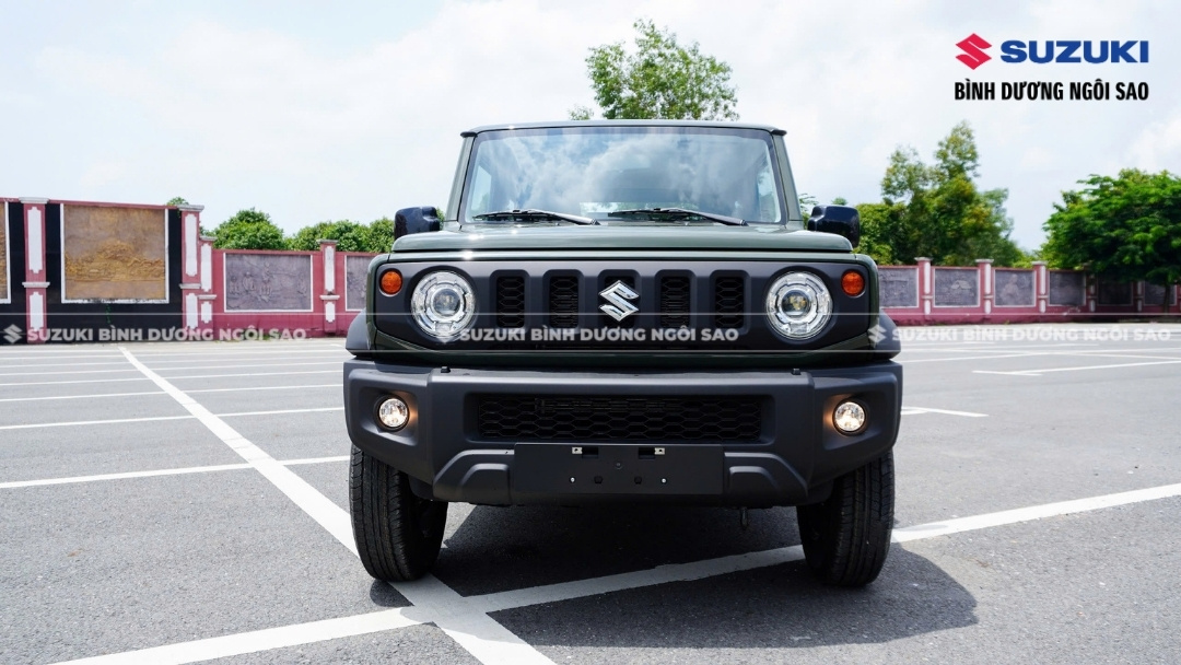 suzuki-jimny-la-bieu-tuong-xe-dia-hinh