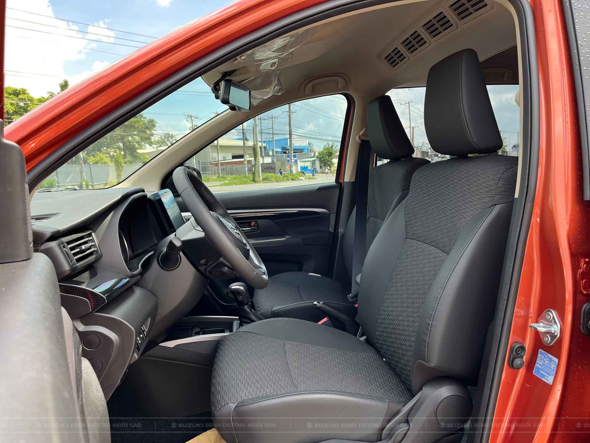 suzuki xl7 mấy chỗ