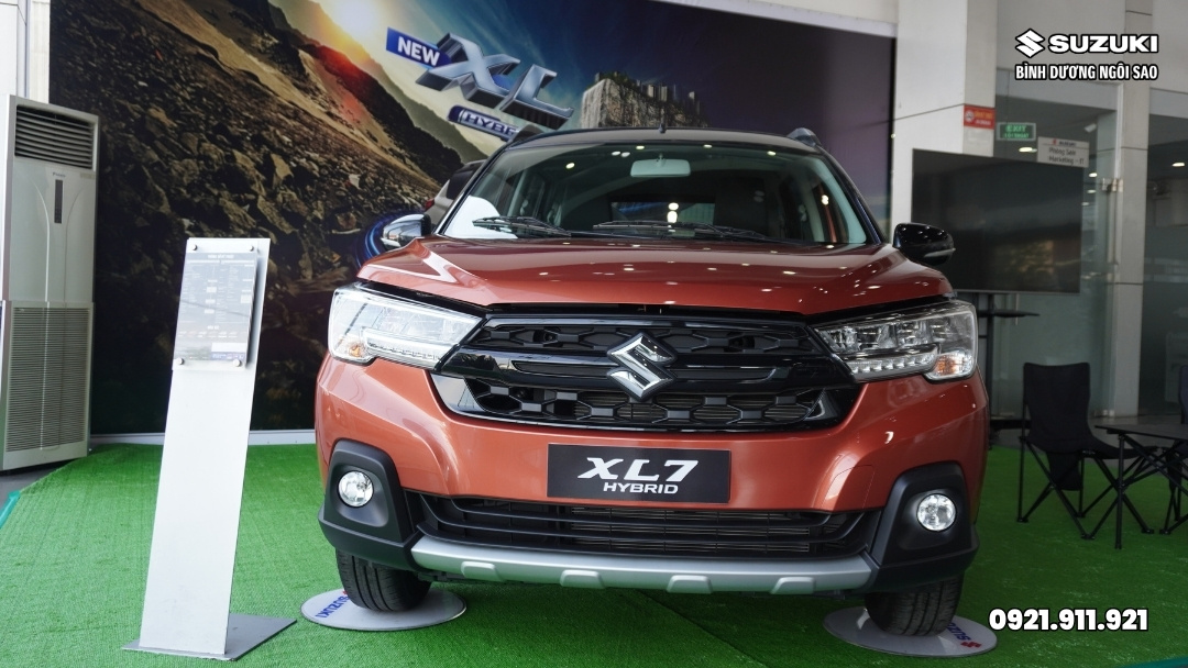 suzuki-xl7-2024-co-gia-ban-va-chi-phi-su-dung-hop-ly