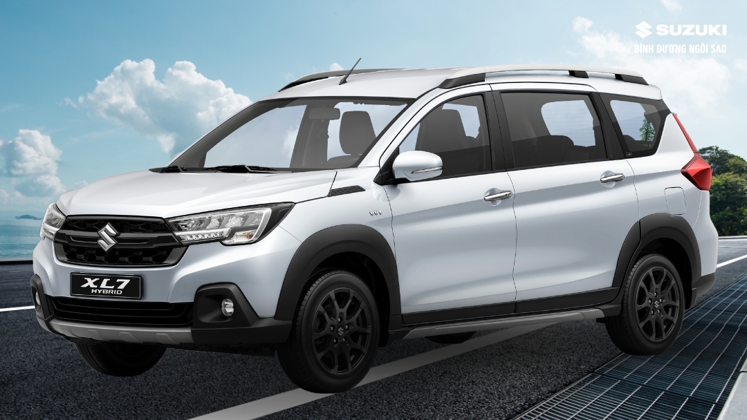 suzuki-xl7-hybrid-mau-trang