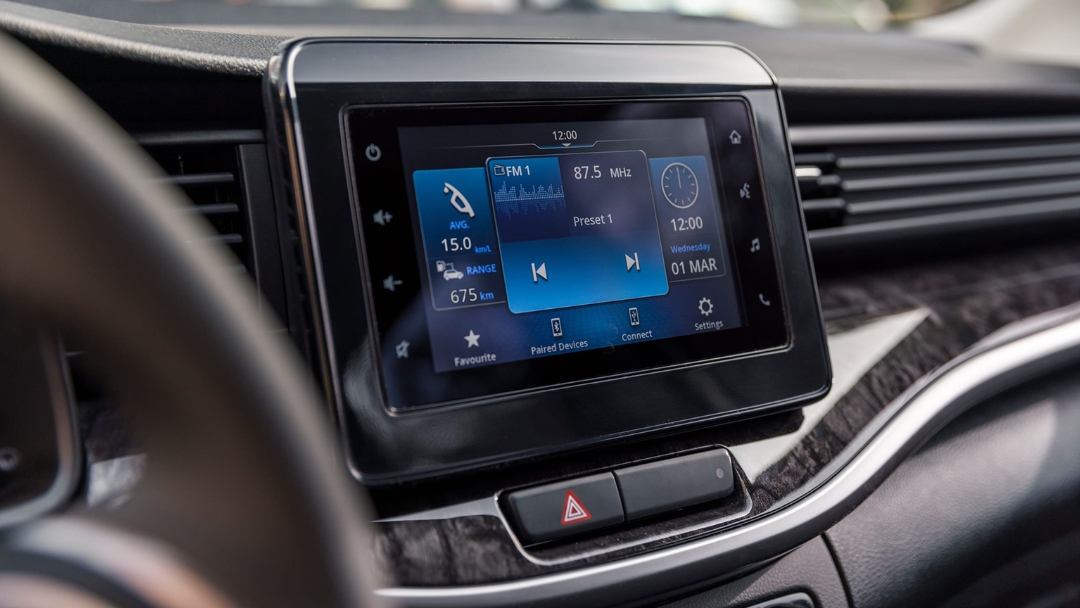 suzuki xl7 nang cap co gi dac biet2012