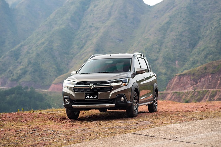 đánh giá thiết kế suzuki XL7