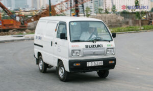 suzuki blind van xe bc3a1n te1baa3i che1baa1y gie1bb9d ce1baa5m 9