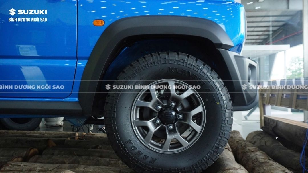 tai-sao-suzuki-jimny-la-su-ket-hop-giua-co-dien-va-hien-dai