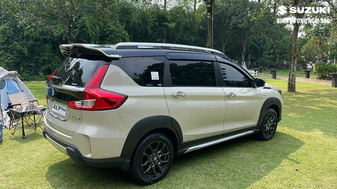 xl7-hybrid-khi-nao-ve-viet-nam