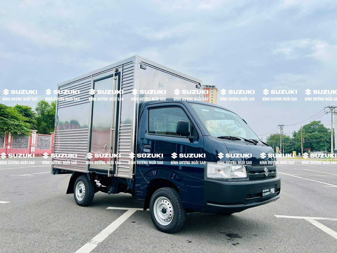 Suzuki Carry Pro Thùng Kín