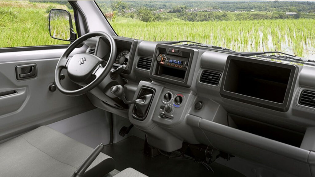 SUZUKI SUPER CARRY PRO THÙNG KÍN COMPOSITE 5 Cabin suzuki carry pro