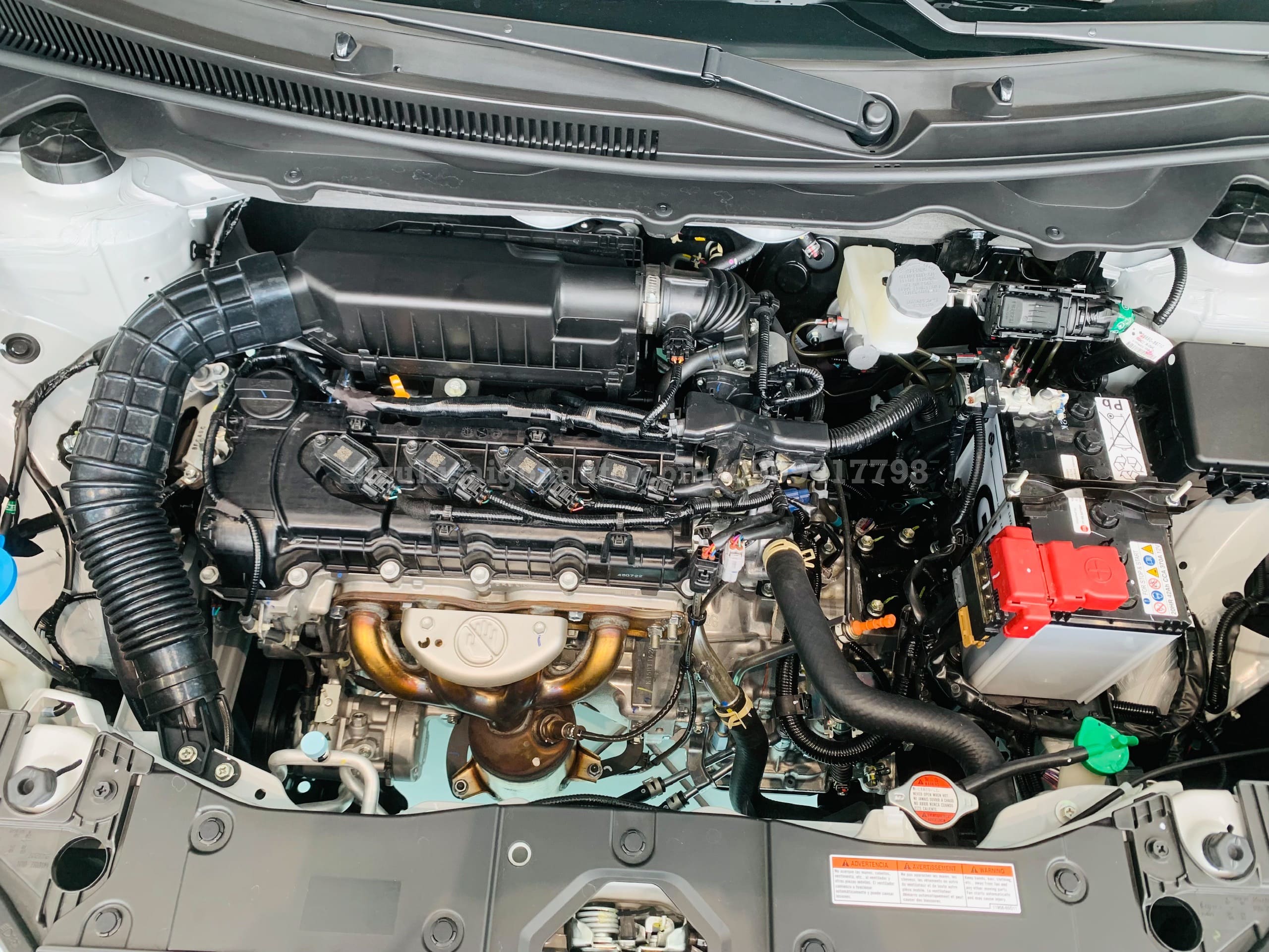 suzuki xl7 hybrid mau trang 8
