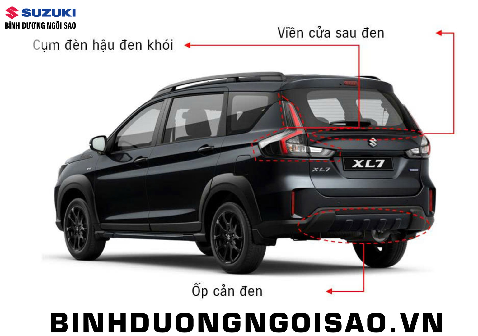Đèn hậu smoked và huy hiệu 30 năm XL7 Black Edition