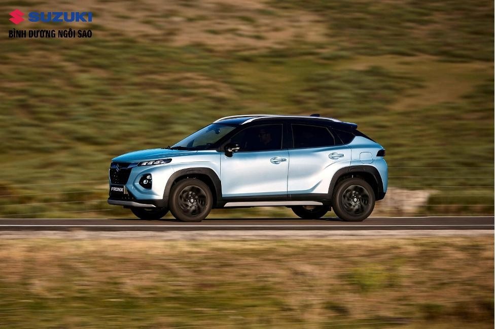 Khả năng bứt phá Suzuki Fronx Hybrid đáng kinh ngạc