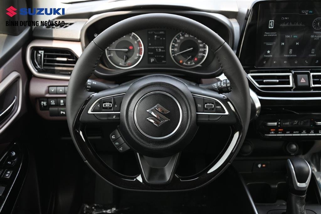 Vô lăng Suzuki Fronx – Cảm giác lái thể thao